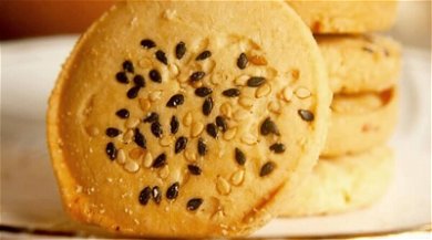 Sušenky z kukuřičné mouky s parmazánem