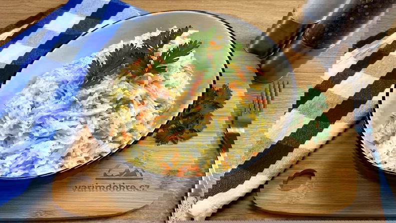Salát Coleslaw